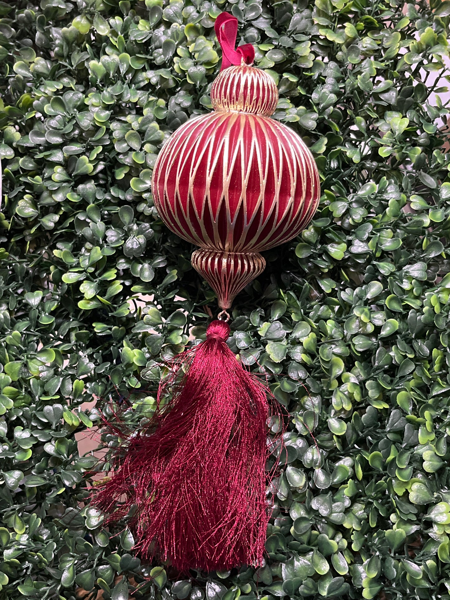 Diamond Shaped Ornament W/ Tassel