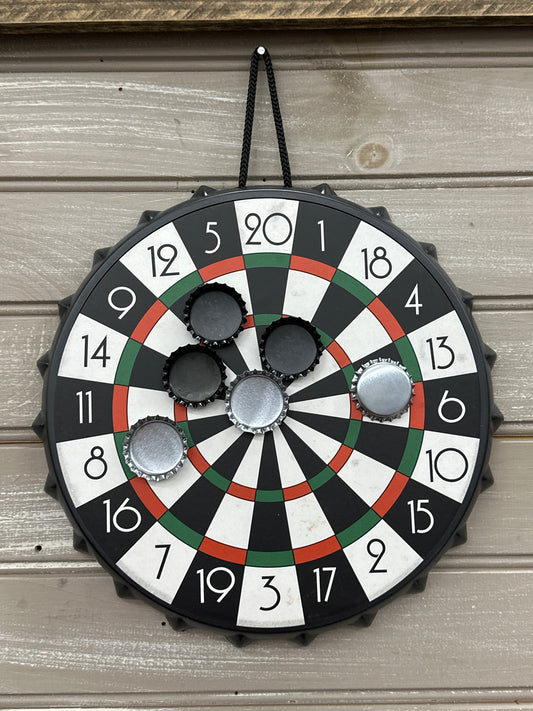 Magnetic Bottlecap Dartboard
