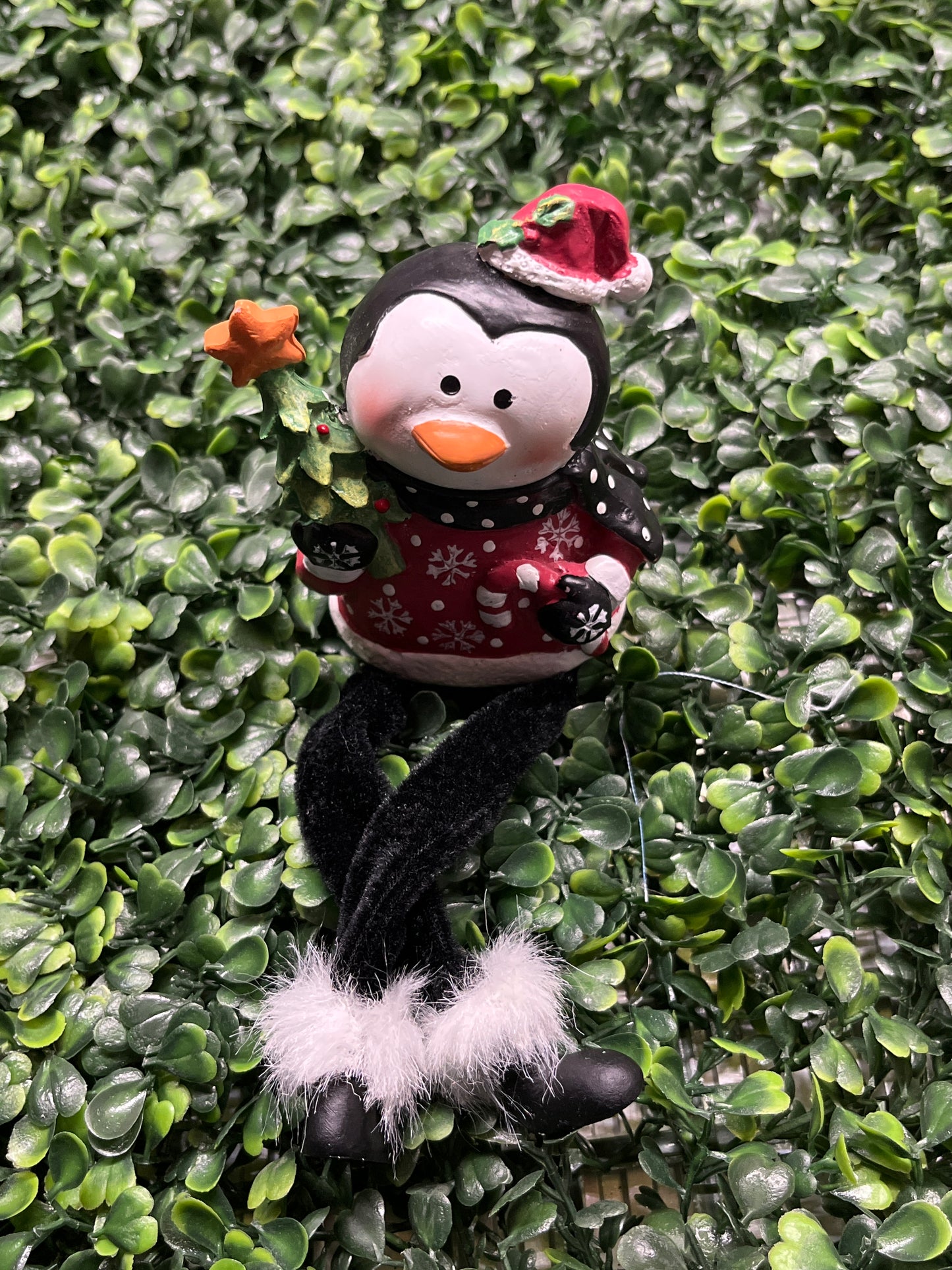 Christmas Shelf Sitter- Penguin