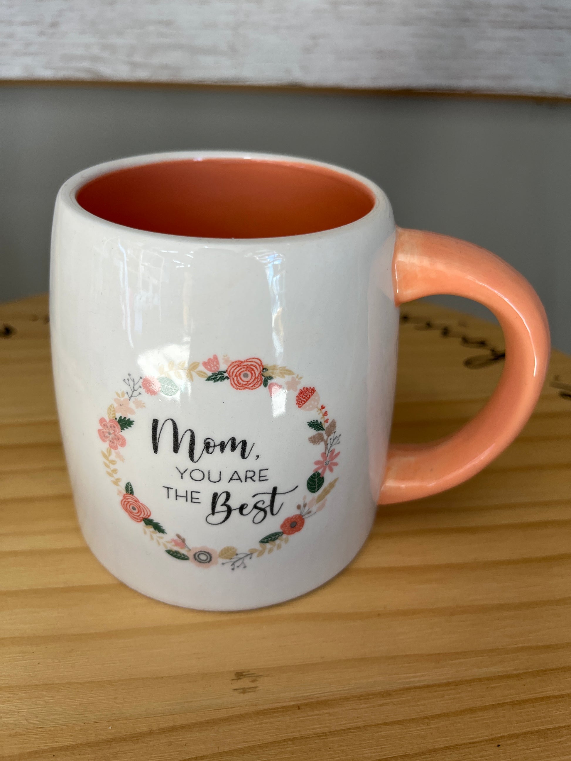 Mom Wreath Mug