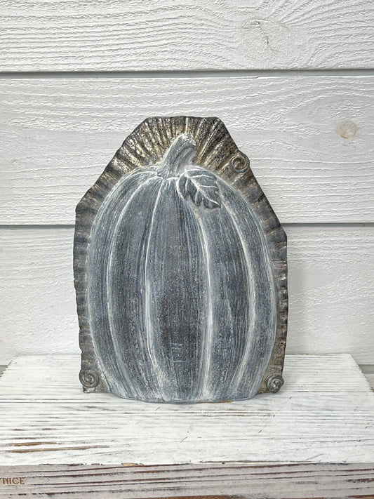 9" White Wash Pumpkin Mold