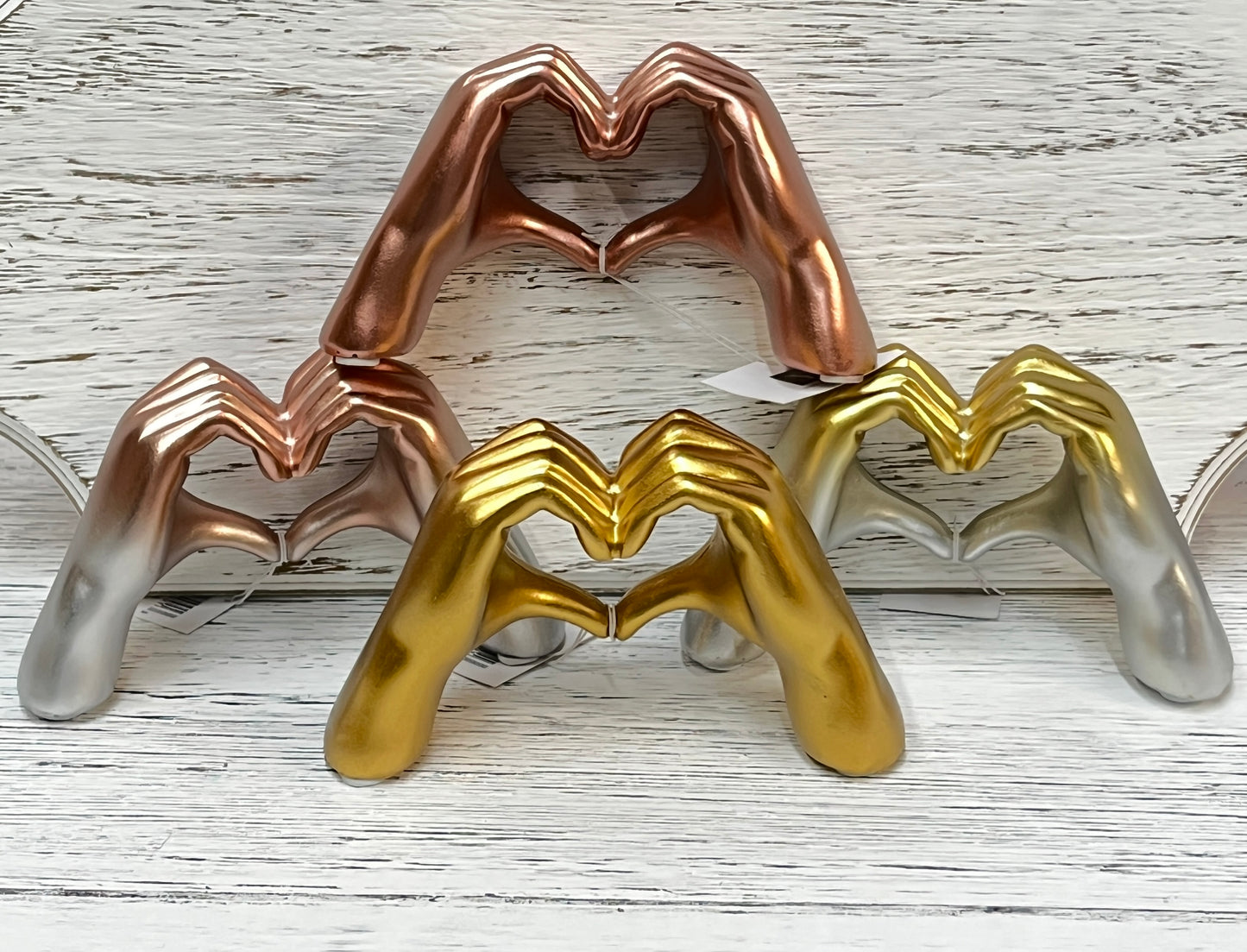 Resin Heart Gesture Hands Tabletop Decor