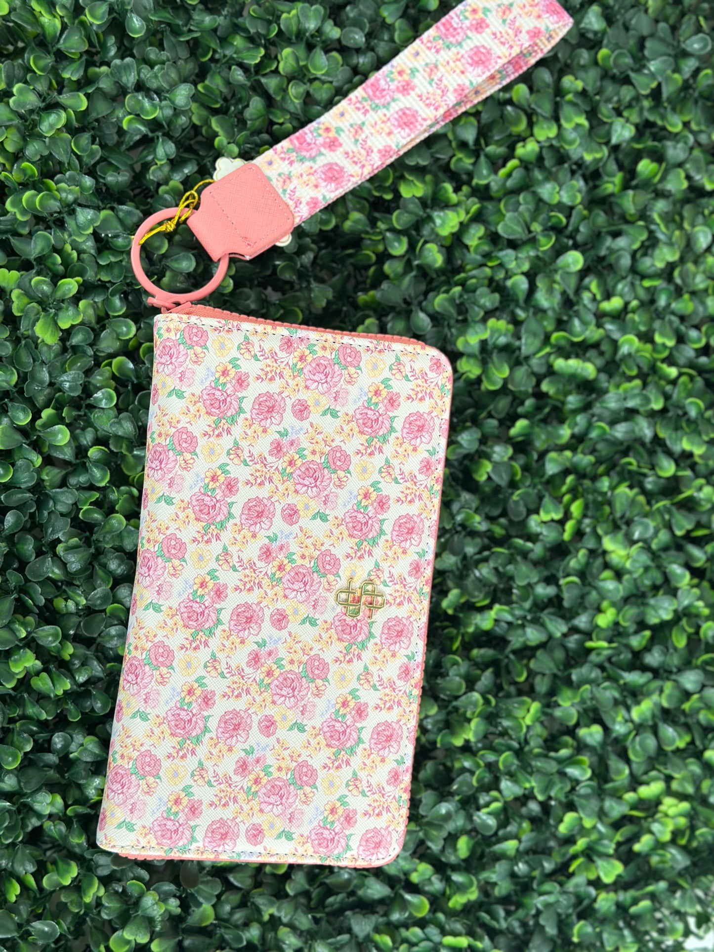 Simply Southern Wristlet Wallet