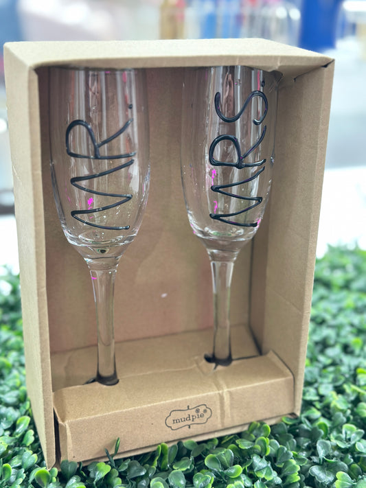 Mud Pie Mr. & Mrs. Flute Set