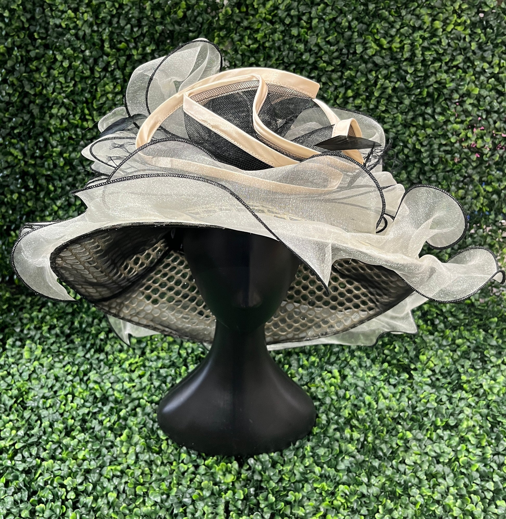 Cream Derby Hat With Black Detail And Big Flower
