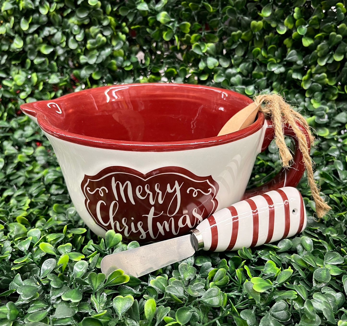 Merry Christmas Ceramic Pour Bowl