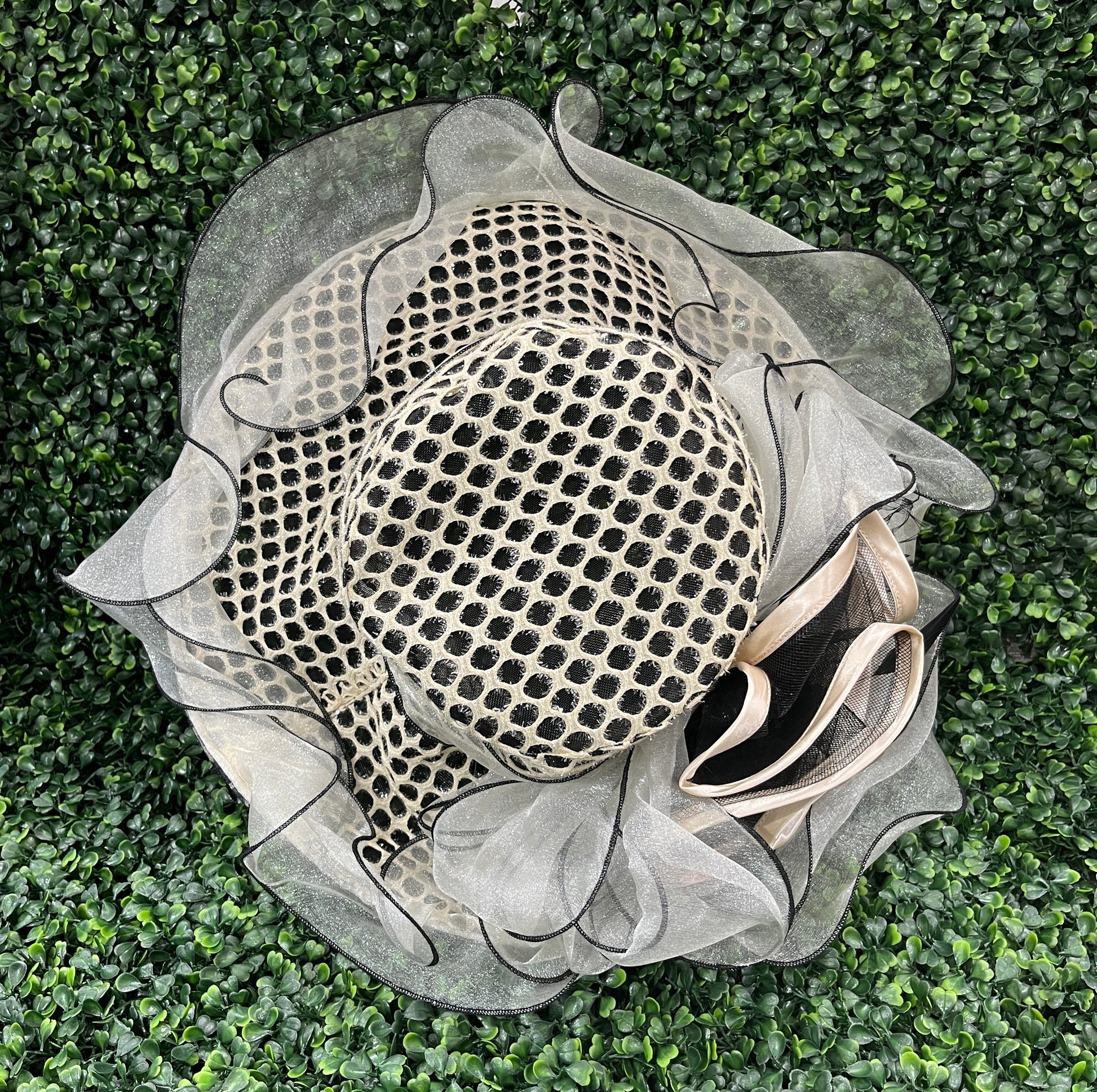 Cream Derby Hat With Black Detail And Big Flower