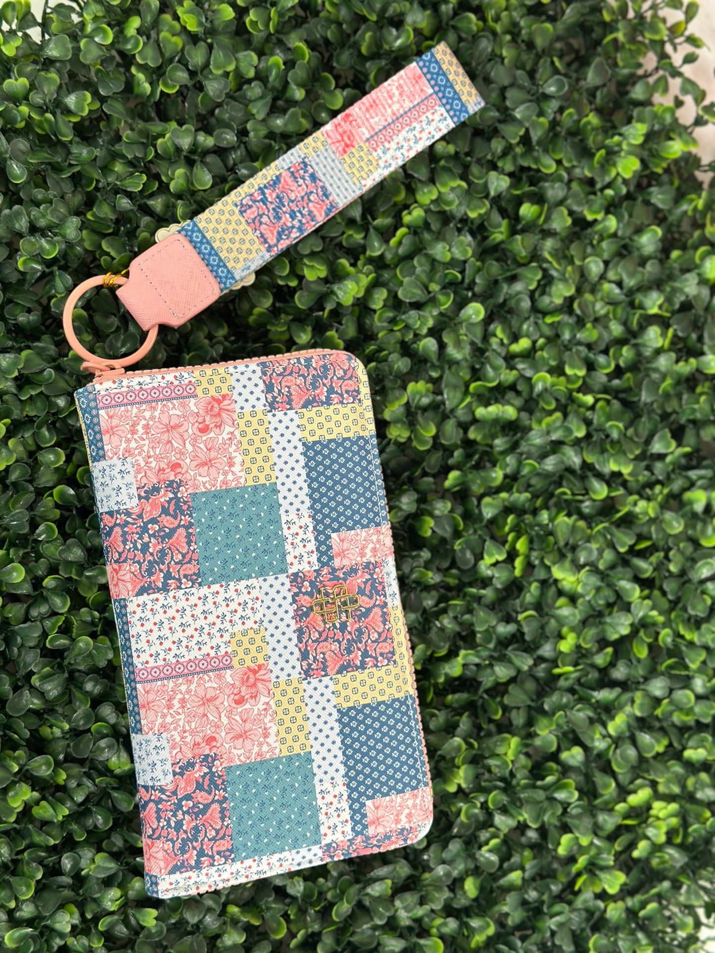 Simply Southern Wristlet Wallet