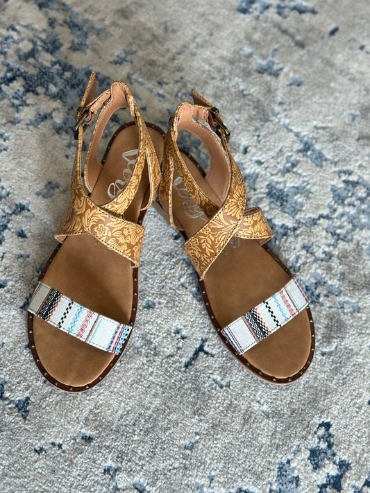 Very G Cream & Tan Karma Sandal