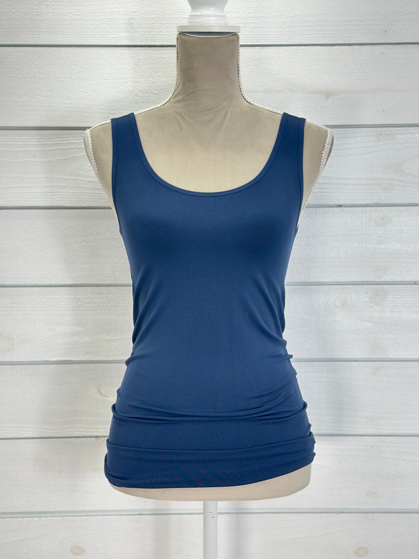 One Size 2- Way Tank - U-Neck / V-Neck