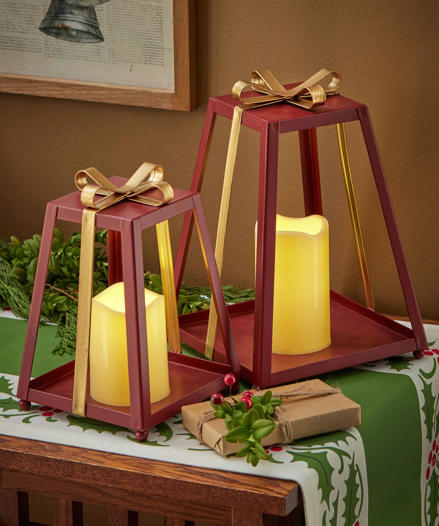Red Metal Bow LED Lantern