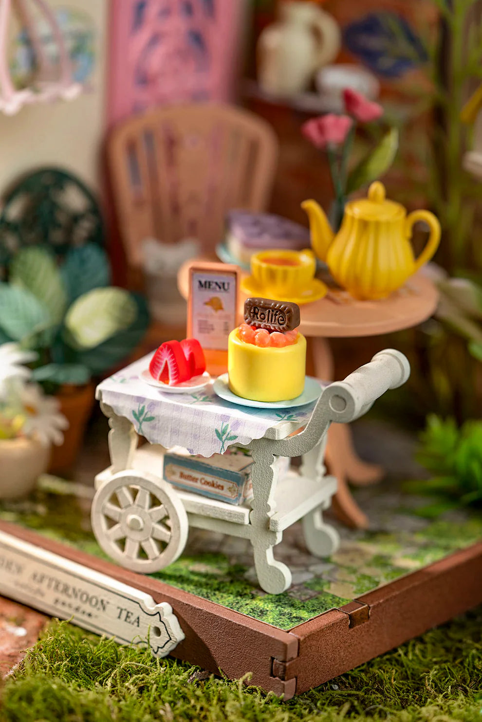 Fancy Tea Yard DIY Miniature House Kit