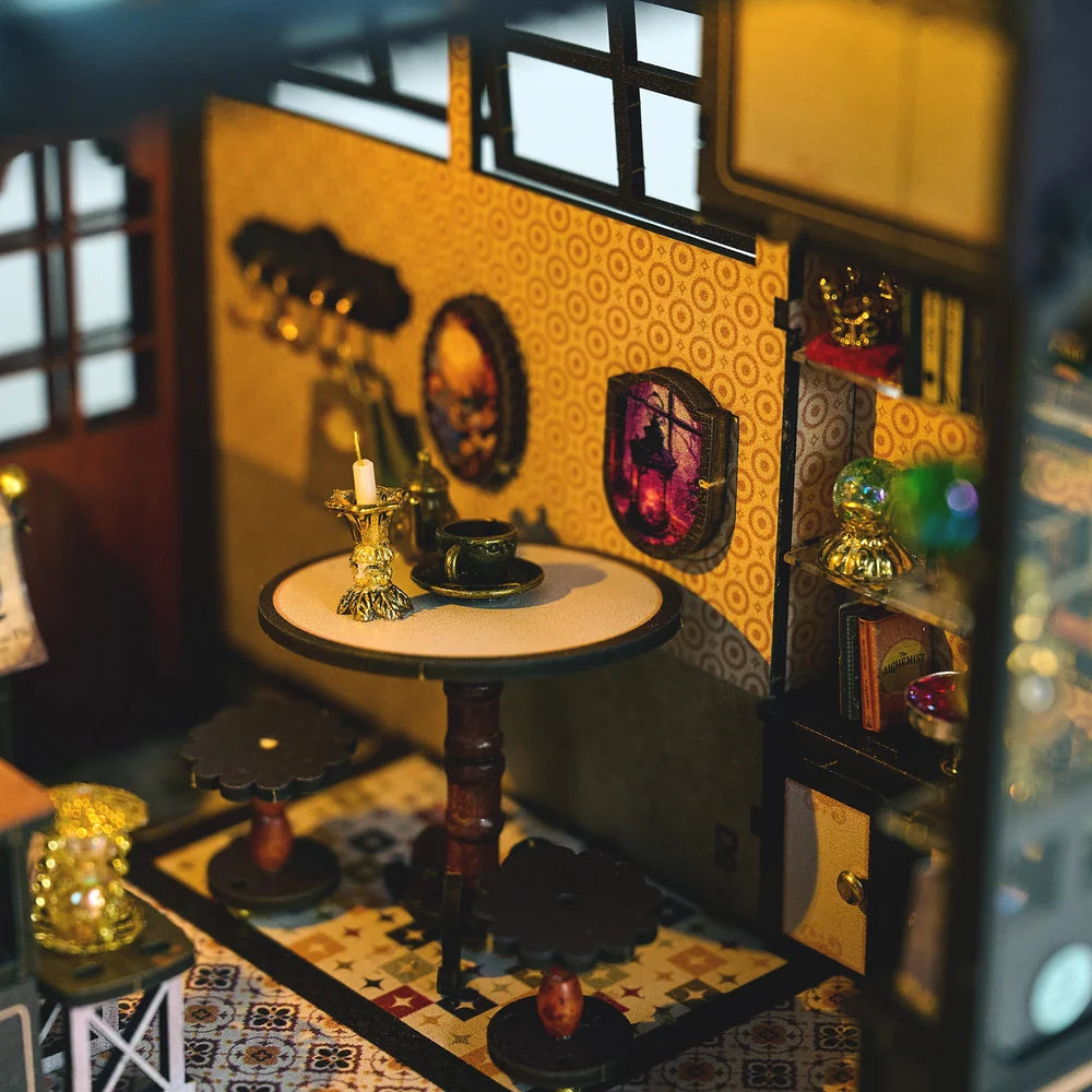 Magic Cafe w/ Dust Cover Type::DIY Miniature Book Nook Kit