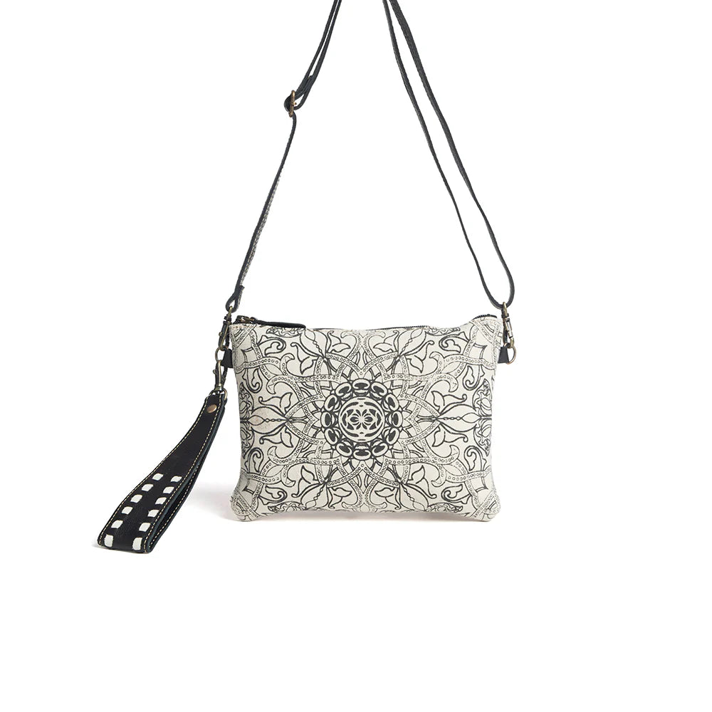 Myra Isla Belt Bag