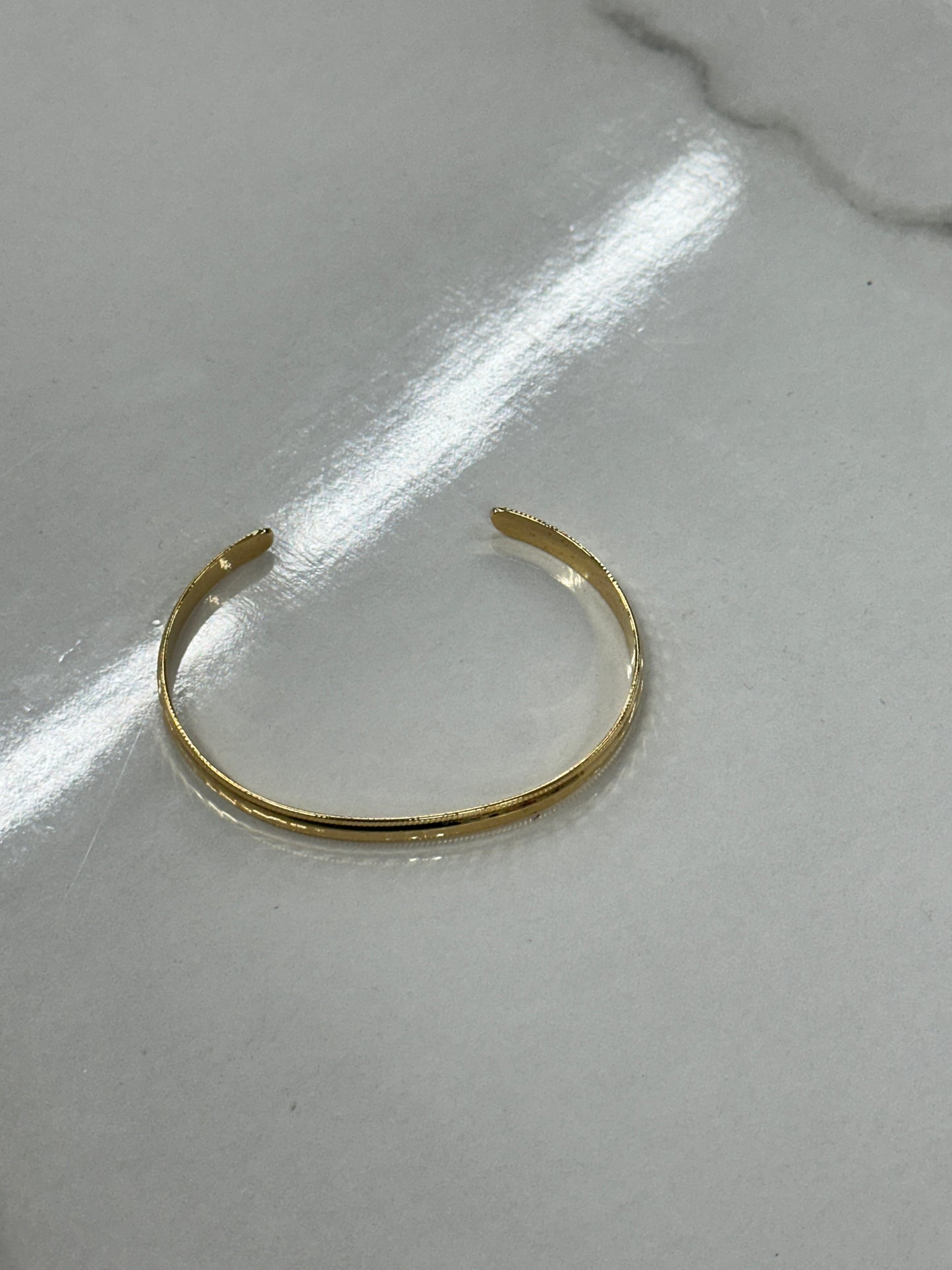 Dented Pattern Cuff Bracelet