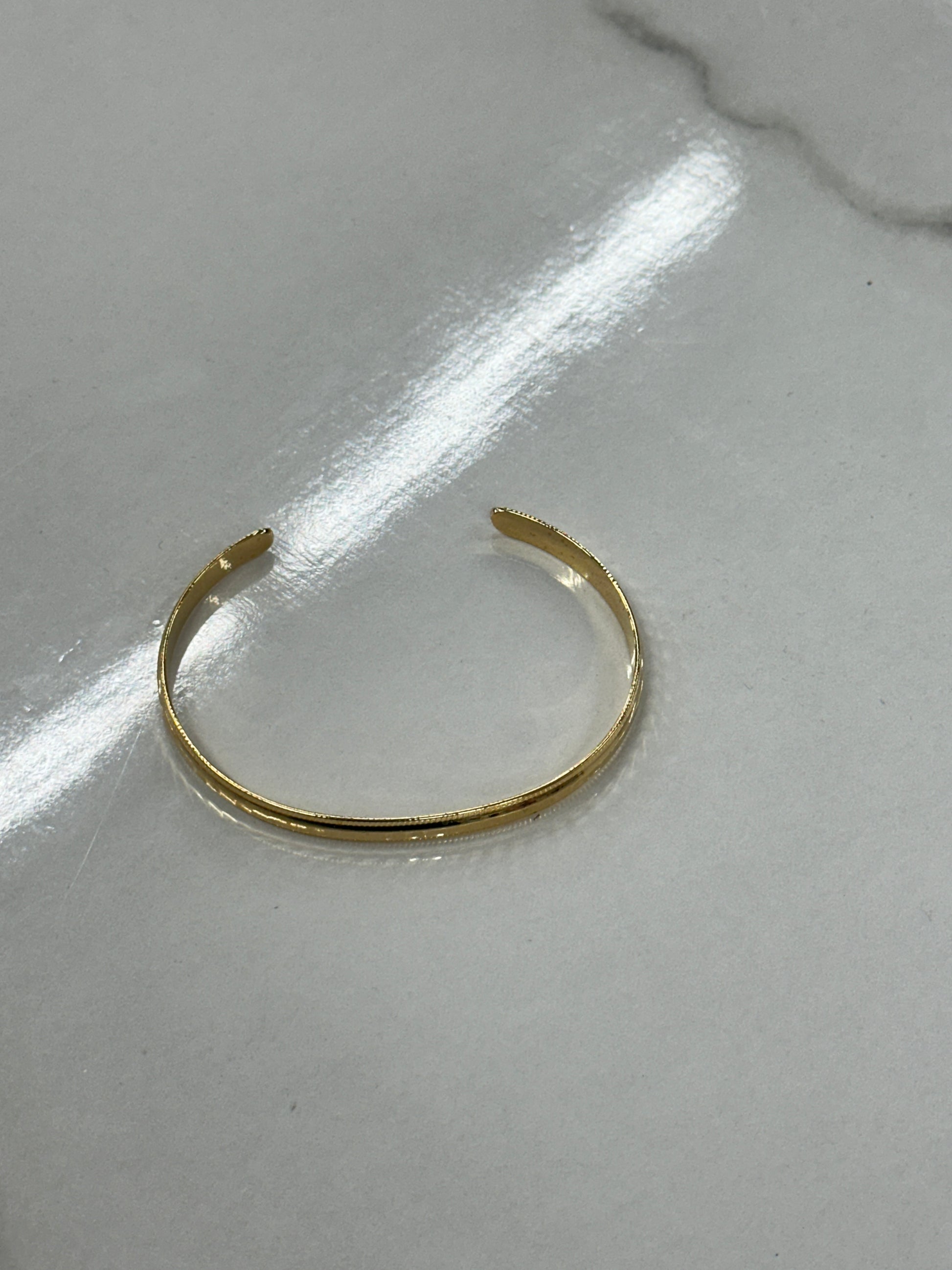 Dented Pattern Cuff Bracelet