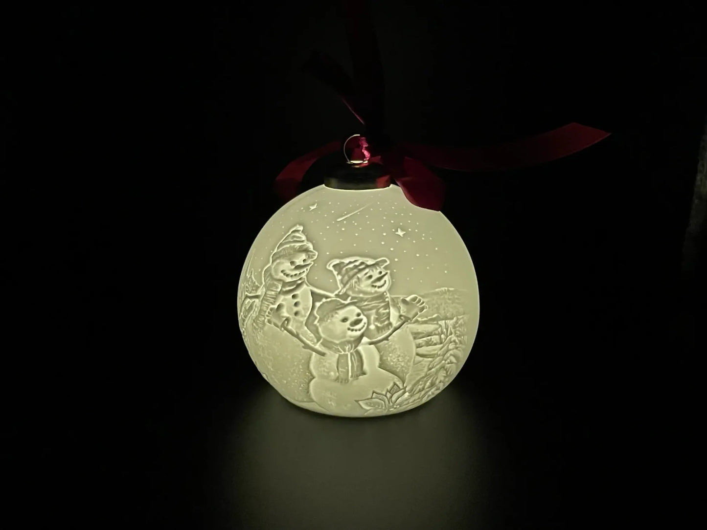 Luumii Lights Porcelain Christmas Ball Ornaments