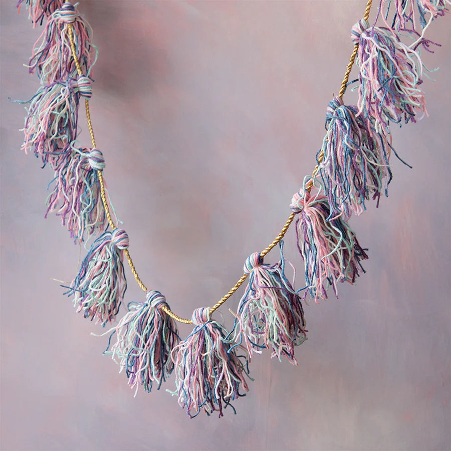Glitterville Yarn Tassel Garland