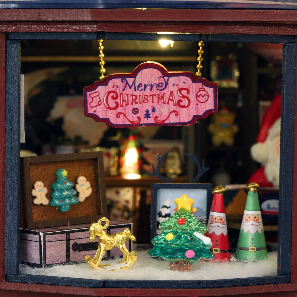 Christmas Wonderland DIY Miniature House