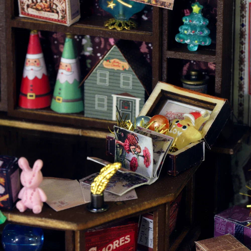 Christmas Wonderland DIY Miniature House