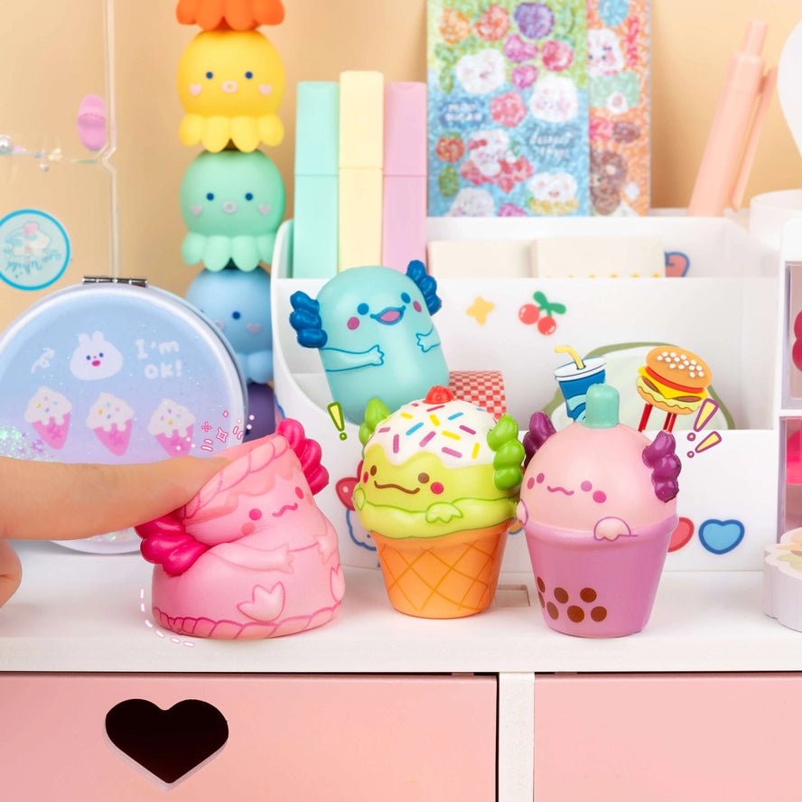 Snaxolotl Mini Squishy Toy