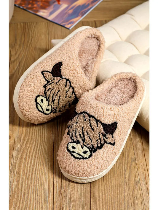 Highland Cow Plush Slippers