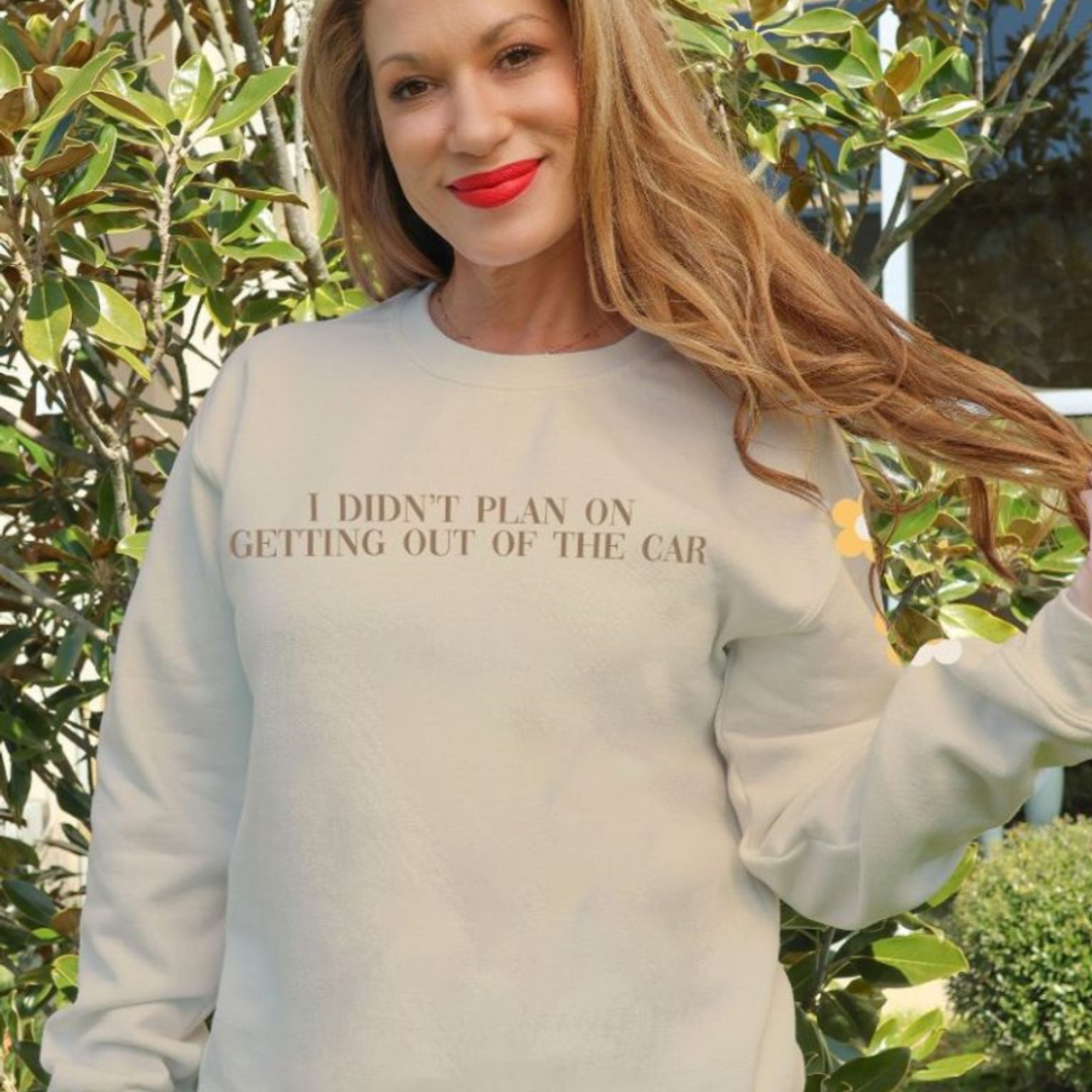 Simply Southern Sand Crewneck - Car