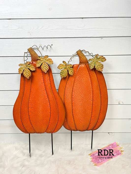 Outdoor Metal Pumpkins With Stakes