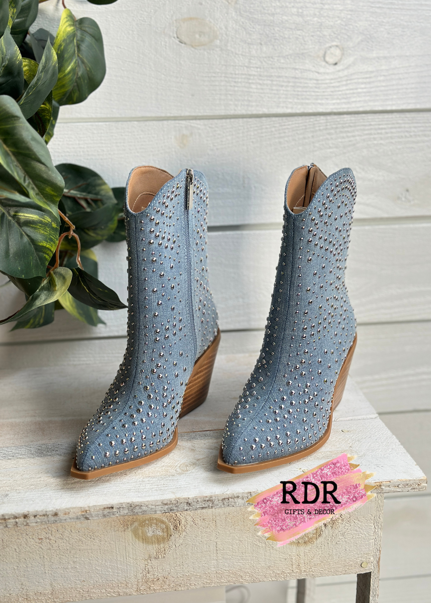 Corkys Lowlights Light Blue Denim
