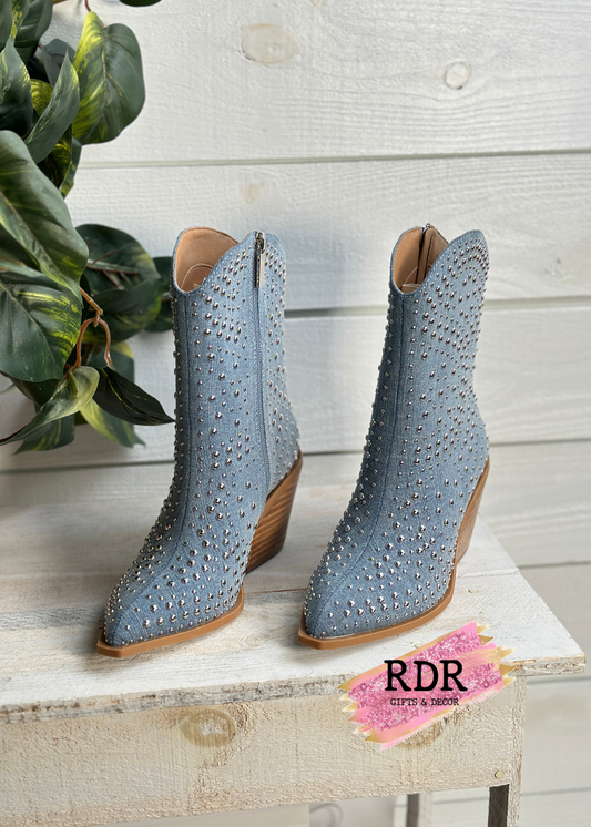 Corkys Lowlights Light Blue Denim