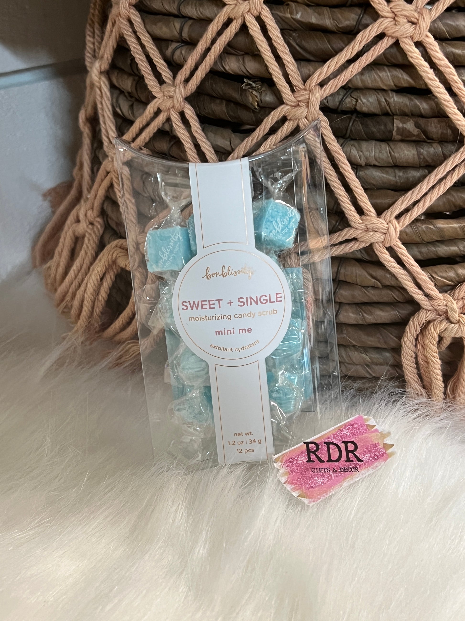 Bonblissity Mini Me Sweet and Single Sugar Cube Candy Scrub