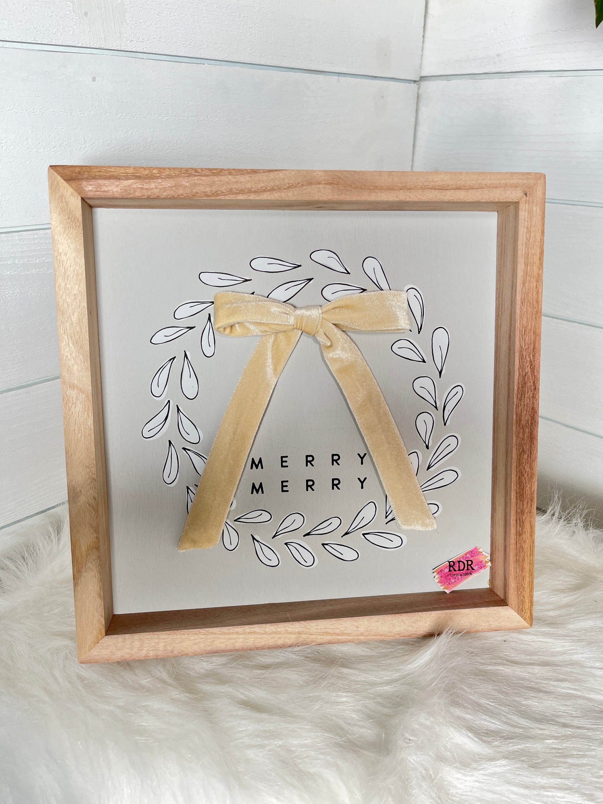 Wreath Wall Sign - Merry Merry