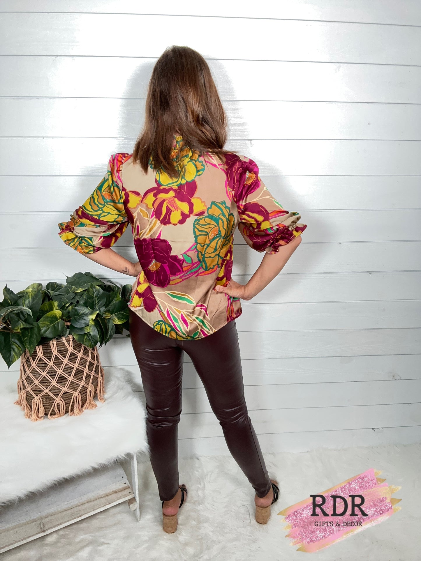 Silky Floral 3/4 Smocked Sleeve Top