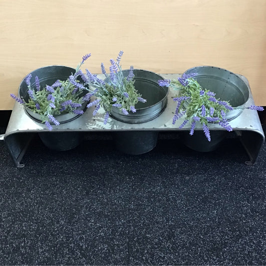 Metal Triple Bucket Planter/Stand