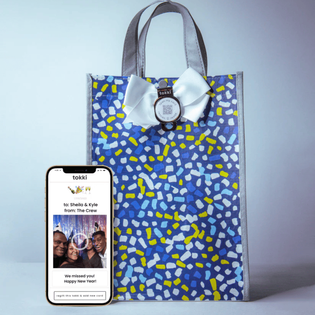 Medium QR Card + Gift Bag