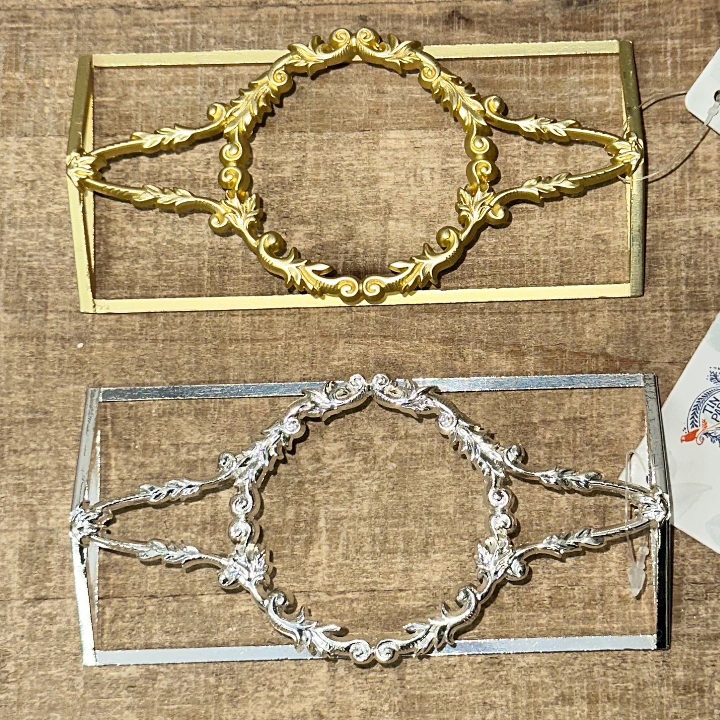 Filigree Napkin Wrap