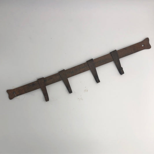 Rustic Bar With Adjustable Hooks
