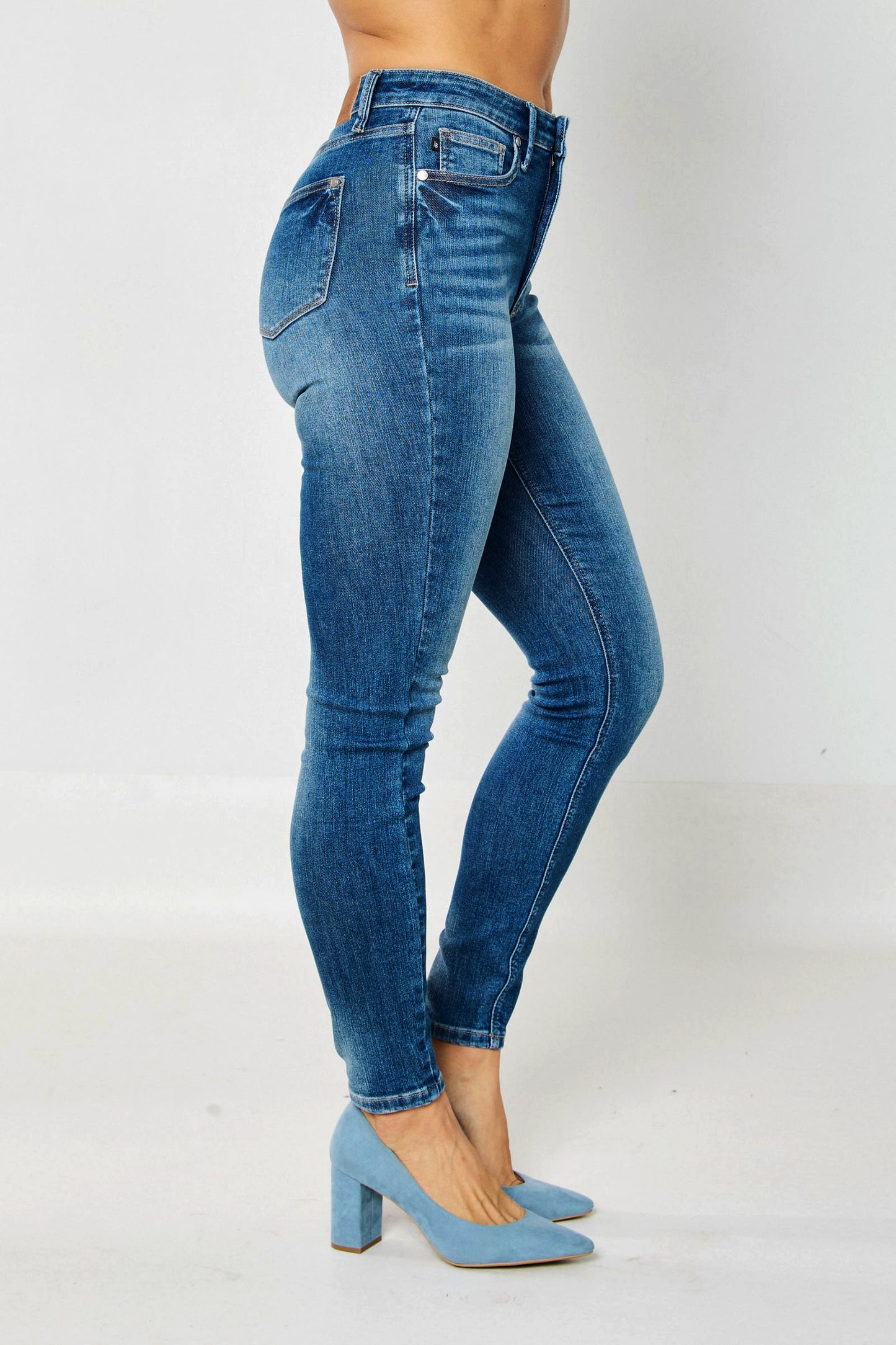 Judy Blue Tummy Control Classic Skinny Jeans