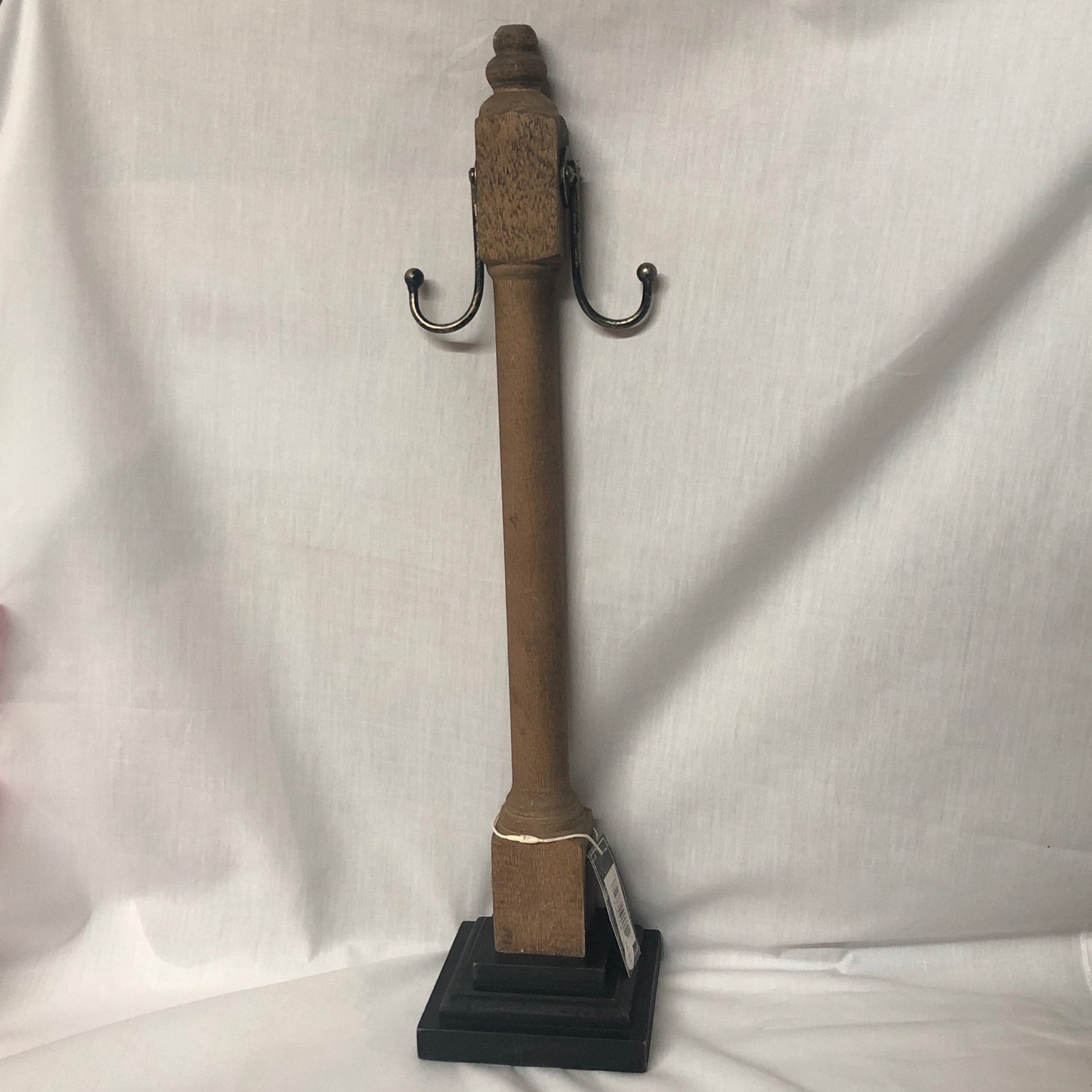 Wood Wreath Jewelry Holder