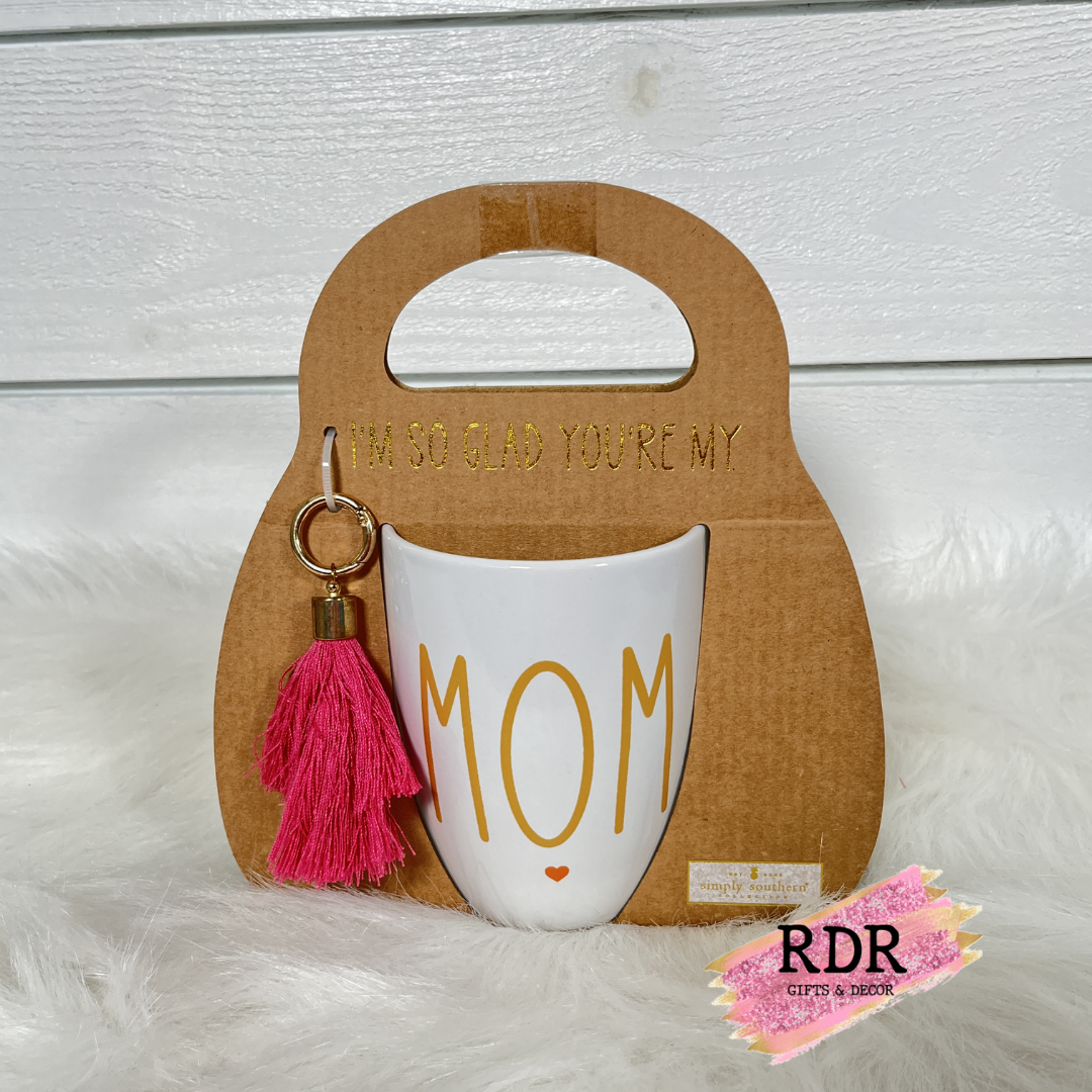 Simply Southern Family Mug & Keychain Gift Set